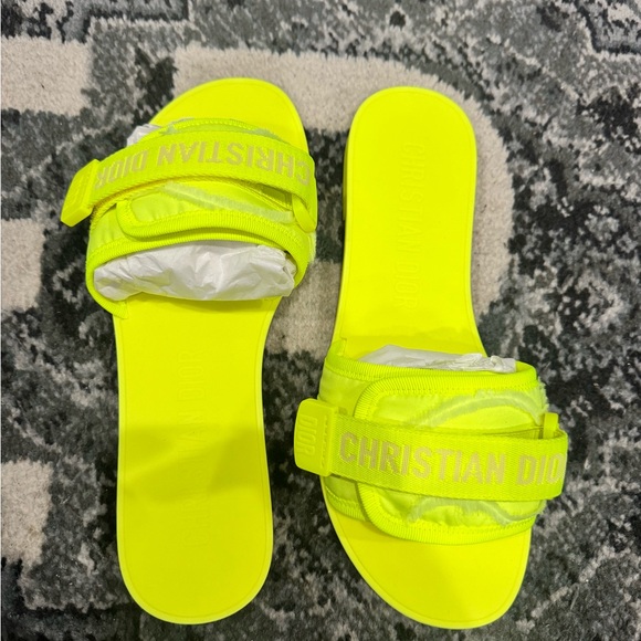 Dior Worn 3 times Yellow Camouflage Fluo slides - Picture 7 of 7